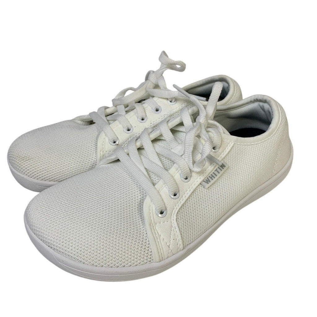 Whitin Womens Size 7 White Sneakers Lace Up Closed Round Toe Low Top Shoes