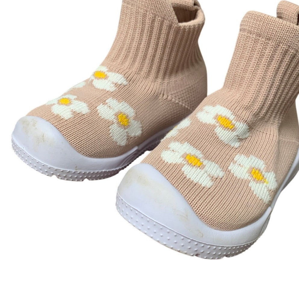 Morendl Infant Baby Size 9-12 Months Pink Floral Round Toe Non Slip Sock Shoes