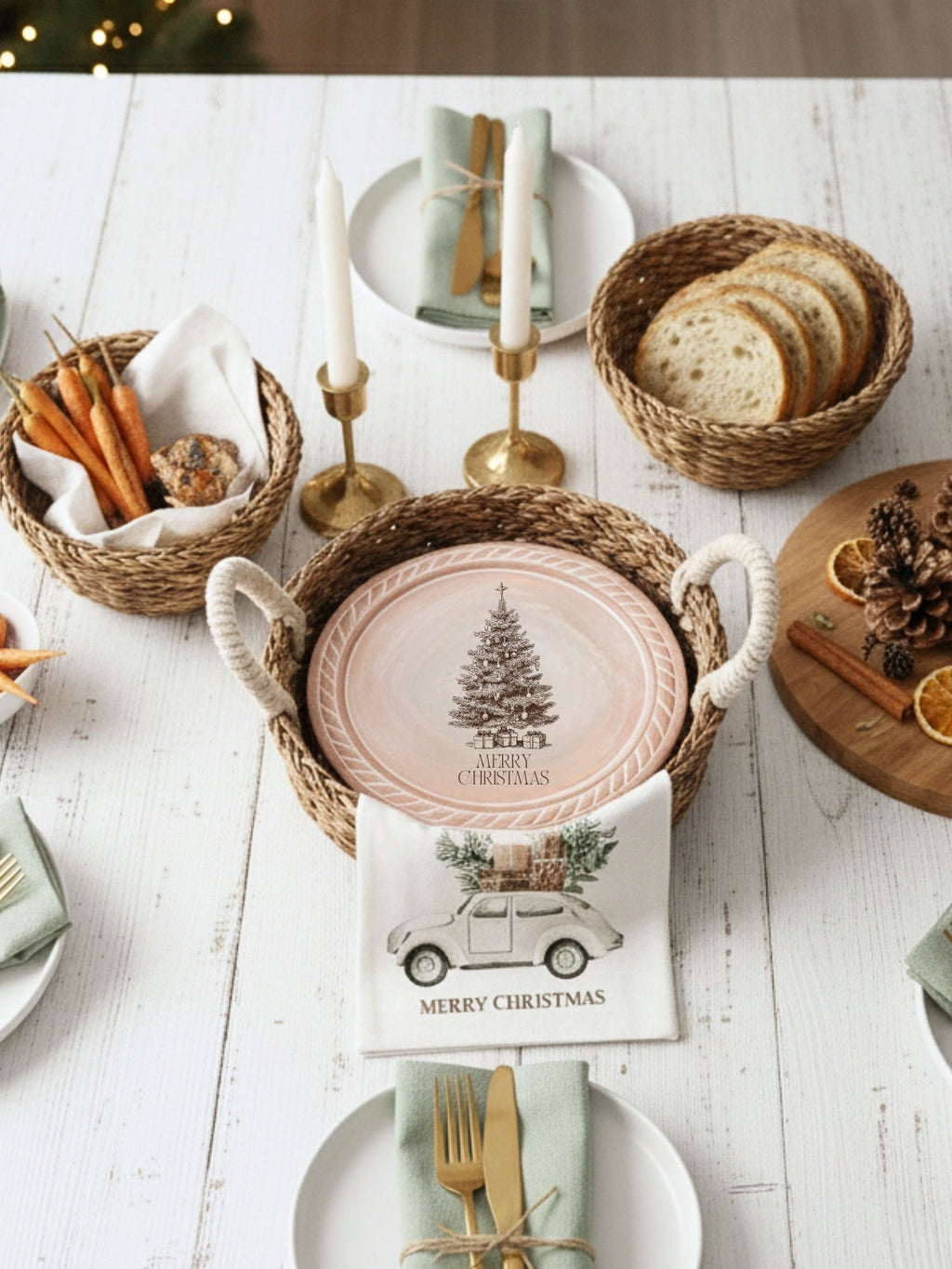 Bread Warmer & Basket Gift Set with Tea Towel - Christmas Tree Oval