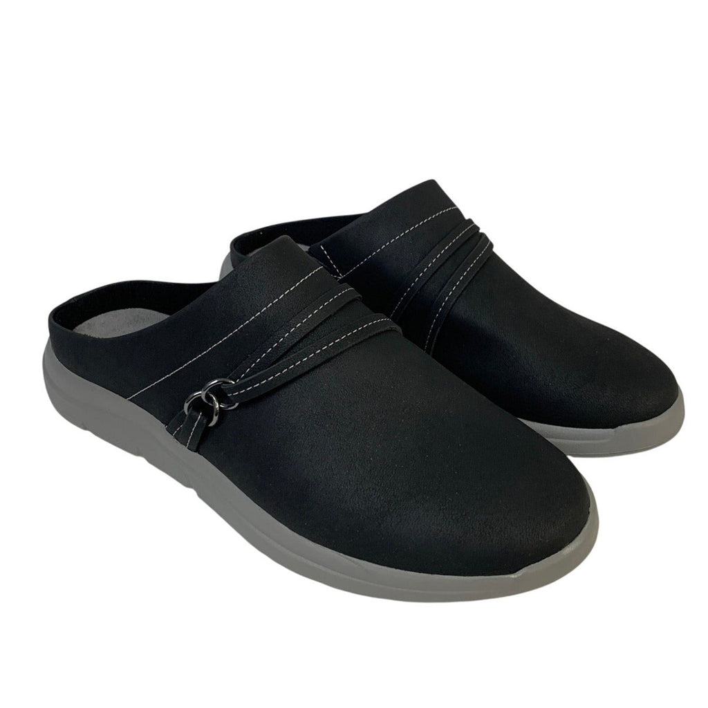 JSport Womens Size 9 Black Faux Leather Gina Slip On Memory Foam Sneaker Shoes
