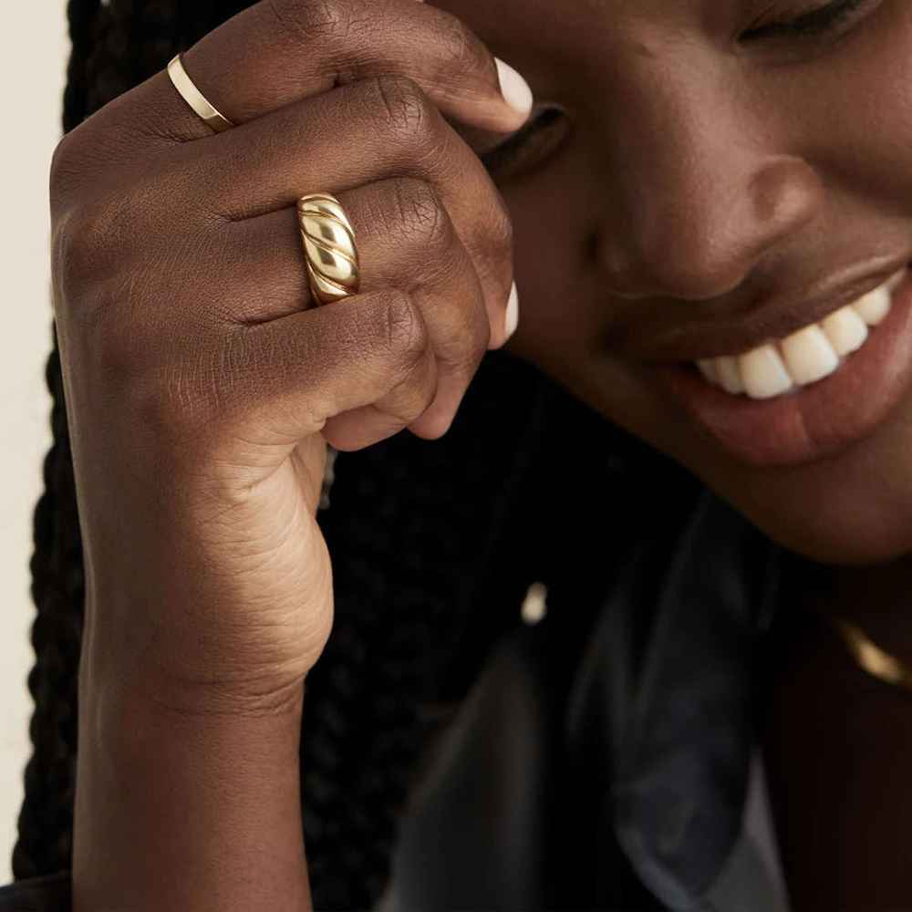 Le Torsade Gold Tone Ring