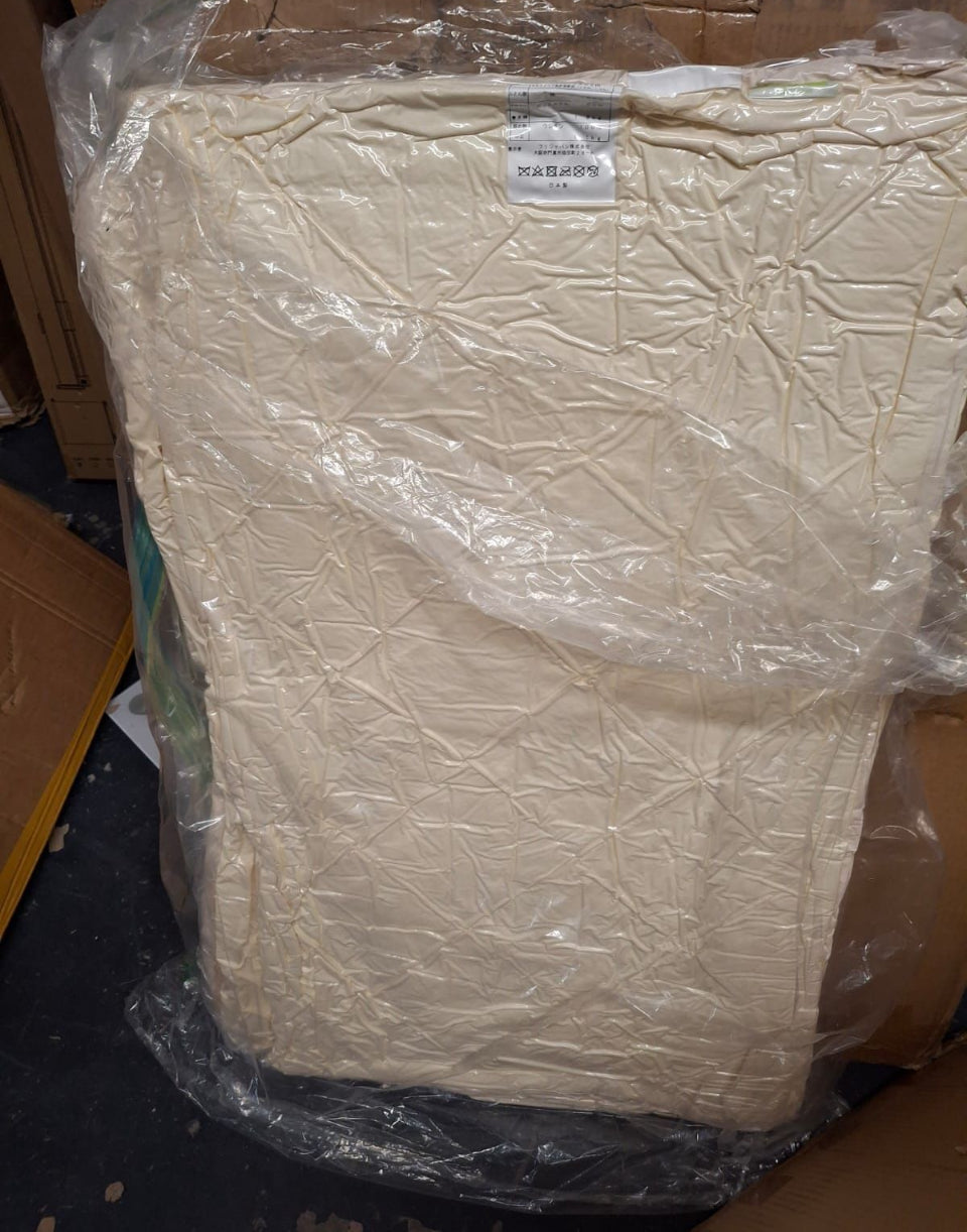 FULI Japanese Futon Mattress, Japanese Floor Mattress, Floor Bed, Tatami Foldable Bed, Roll Up Sleeping Pad, Shikibuton, Made in Japan (White, Twin)