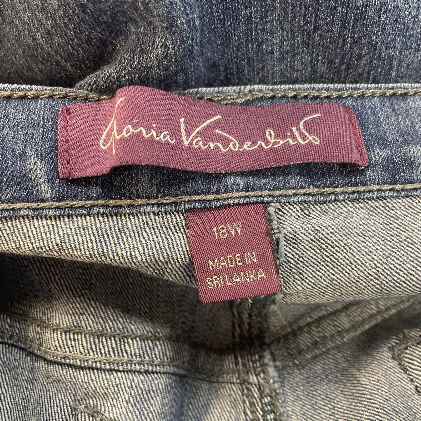 Gloria Vanderbilt 18W Short Amanda Stretch Cotton Straight Leg Denim Blue Jeans
