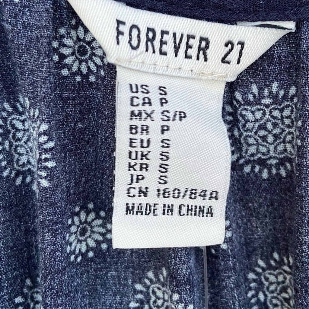 NWT Forever 21 Womens Small Navy Floral Short Sleeve Front Tie Semi Sheer Blouse