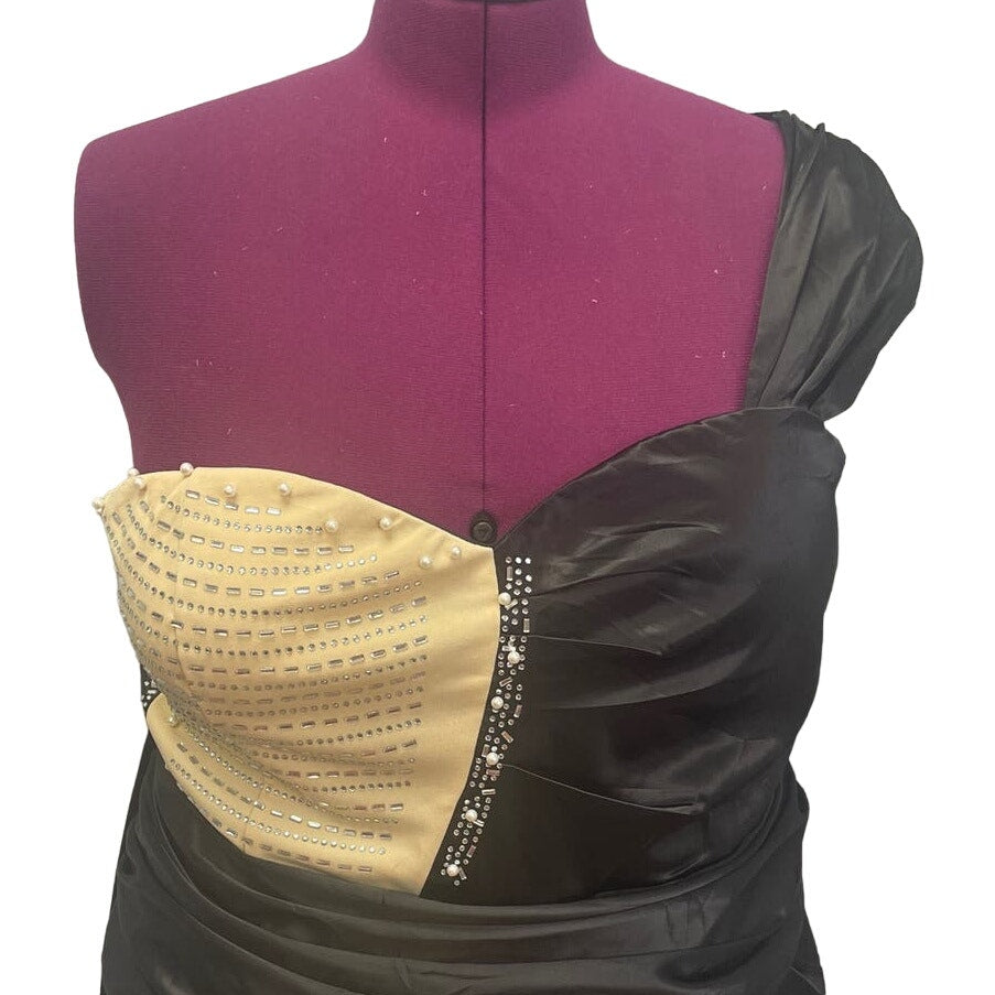 New XPlusWear 4X One Shoulder Beaded Metail Chain Formal Special Event Dress