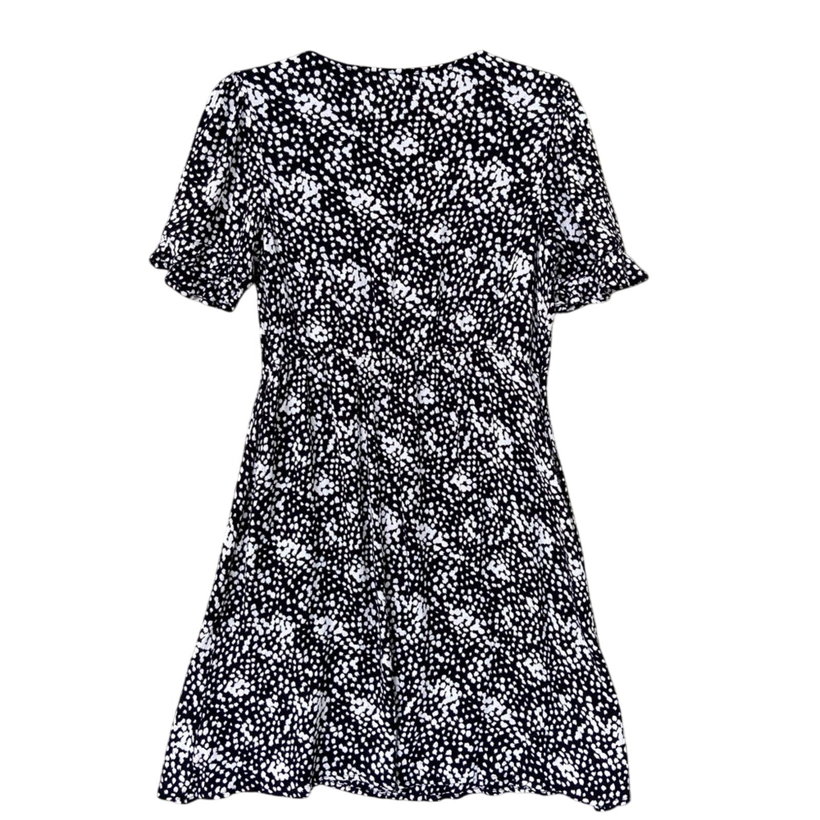 Maurices Womens Small Short Sleeve Black Dot Button Front A Line Dress w Pockets