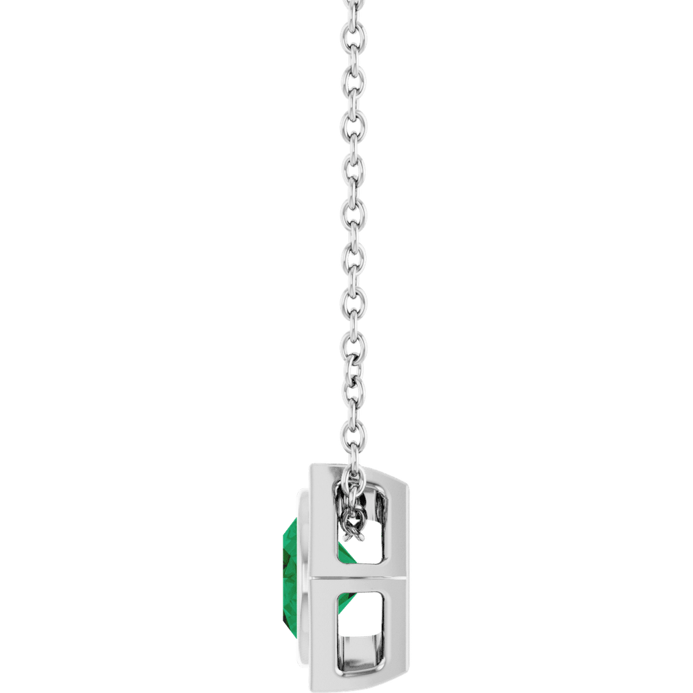 Émeraude Hexa Pendant Necklace