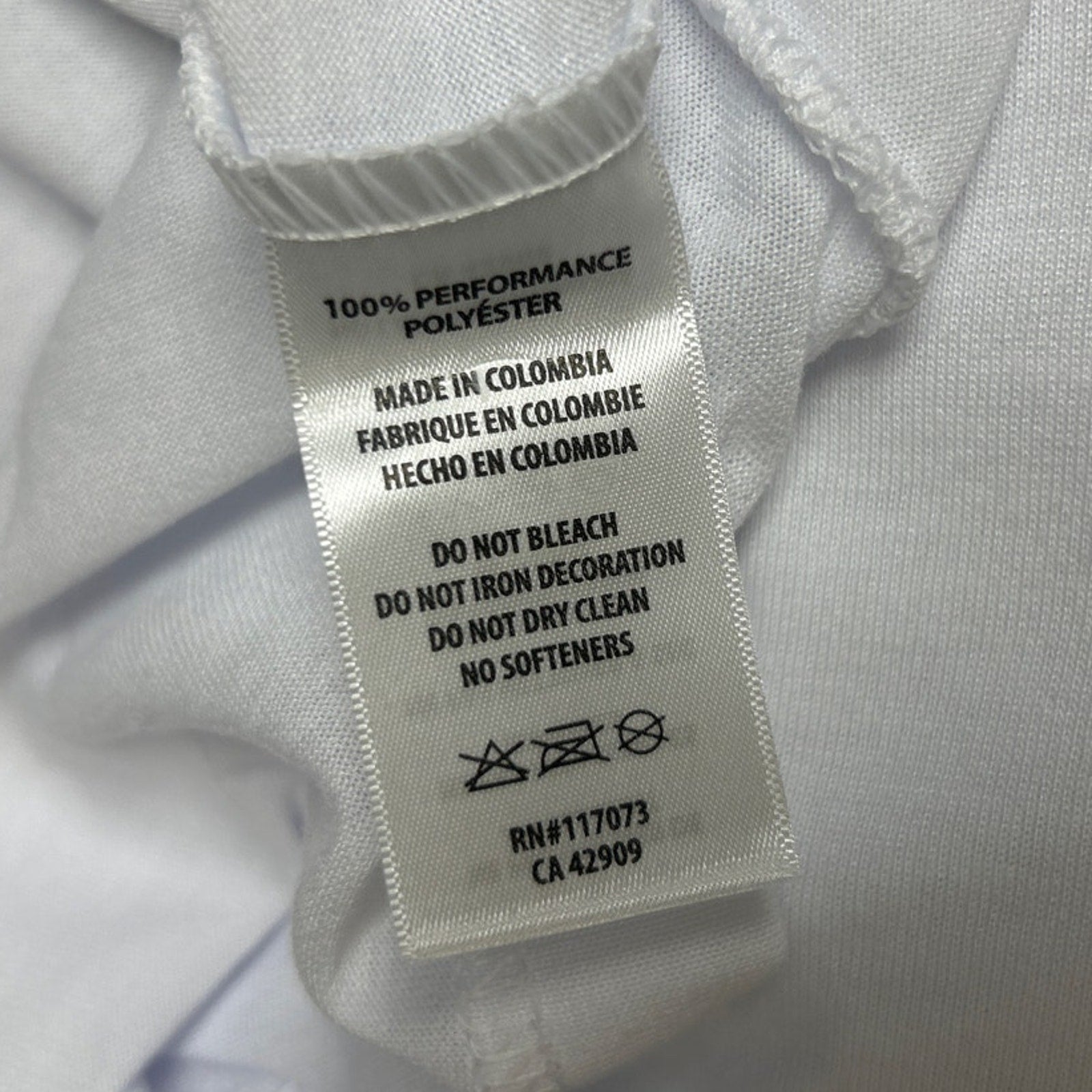 New Hand Printed Mens 2XL White Jesus Has My Back Short Sleeve Tee Shirt