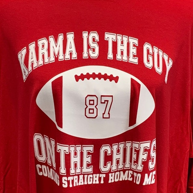 Hand Printed Large Swift Karma 87 Guy on Kansas City Chiefs Football Ruffled Tee