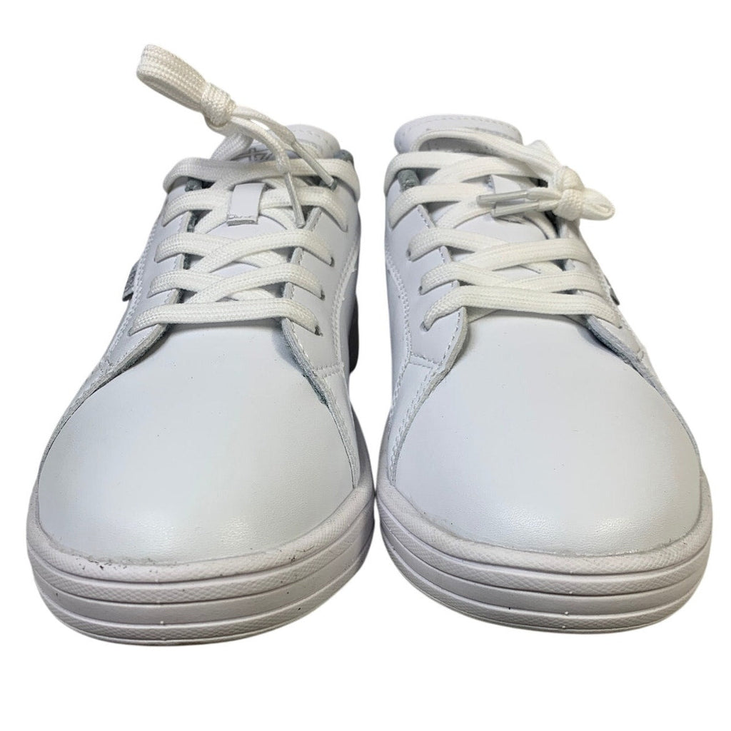 Womens Size 9 White Sneakers Lace Up Round Top Low Top Slip Resistant Work Shoes