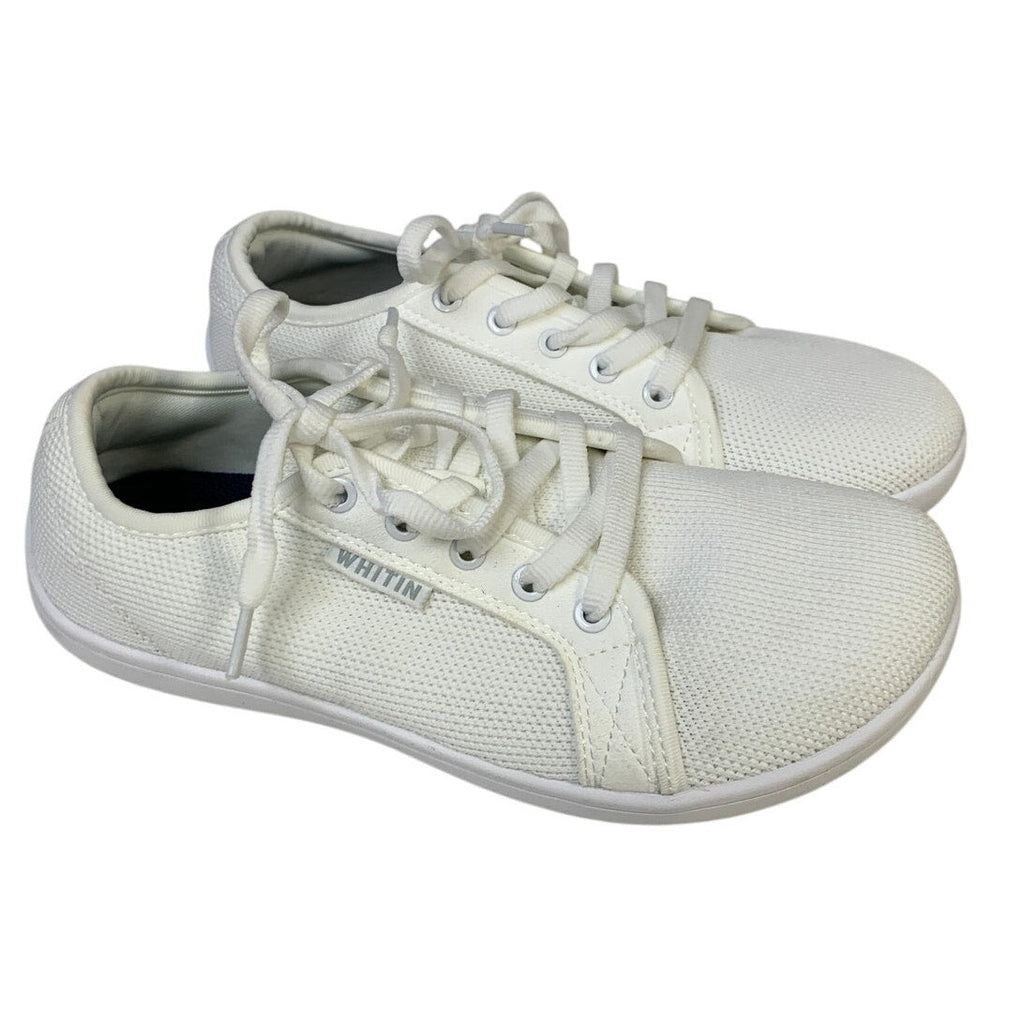 Whitin Womens Size 7 White Sneakers Lace Up Closed Round Toe Low Top Shoes