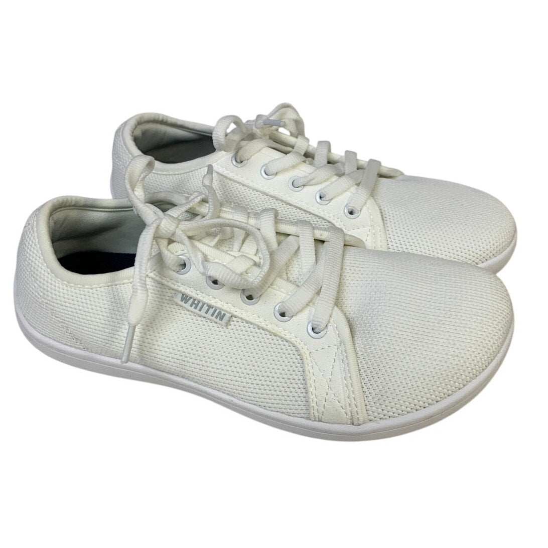 Whitin Womens Size 7 White Sneakers Lace Up Closed Round Toe Low Top Shoes