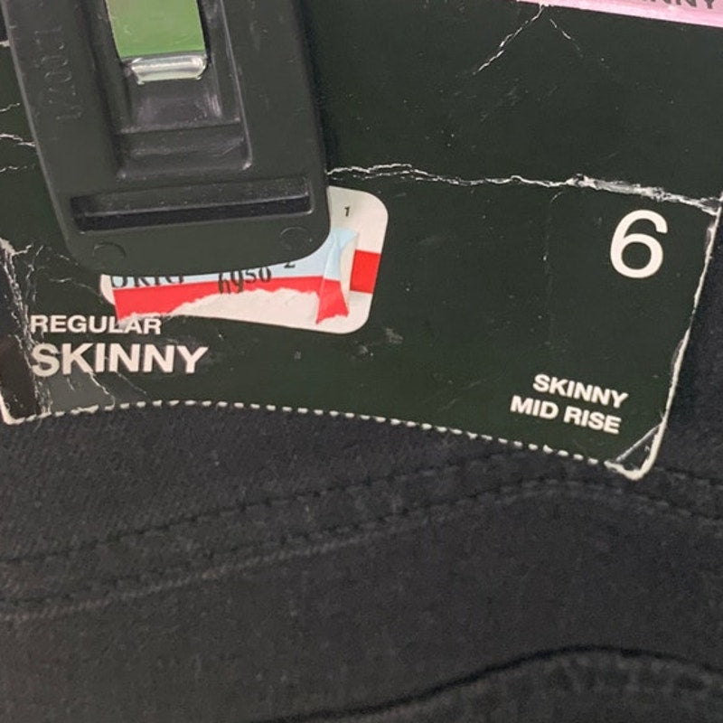NWT New INC International Concepts Womens Size 6 Skinny Midrise Denim Jeans