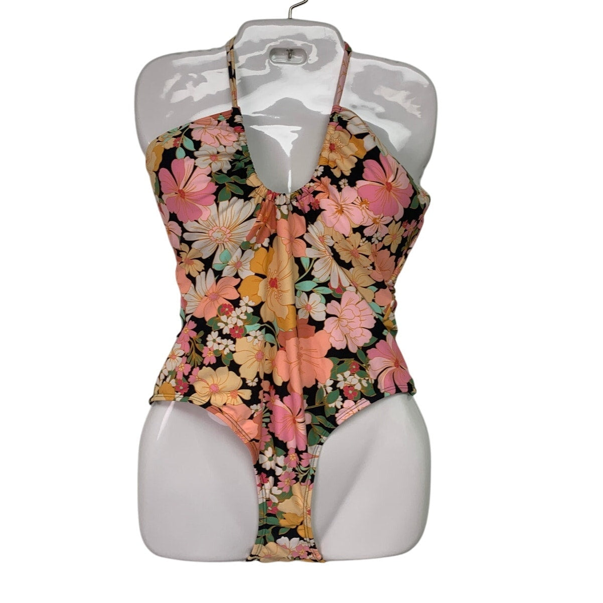 New Shade & Shore Womens Medium Tropical Floral Med Seat Coverage 1PC Swim Suit