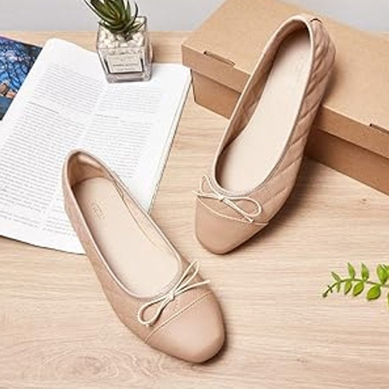 Afeetsing Womens Size 6 Tan Round Closed Toe Faux Leather Ballet Flats Shoes