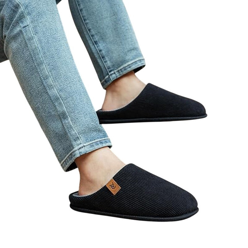 NWT New VeraCosy Mens 11-12 Black Slippers Round Closed Toe Slip On House Shoes