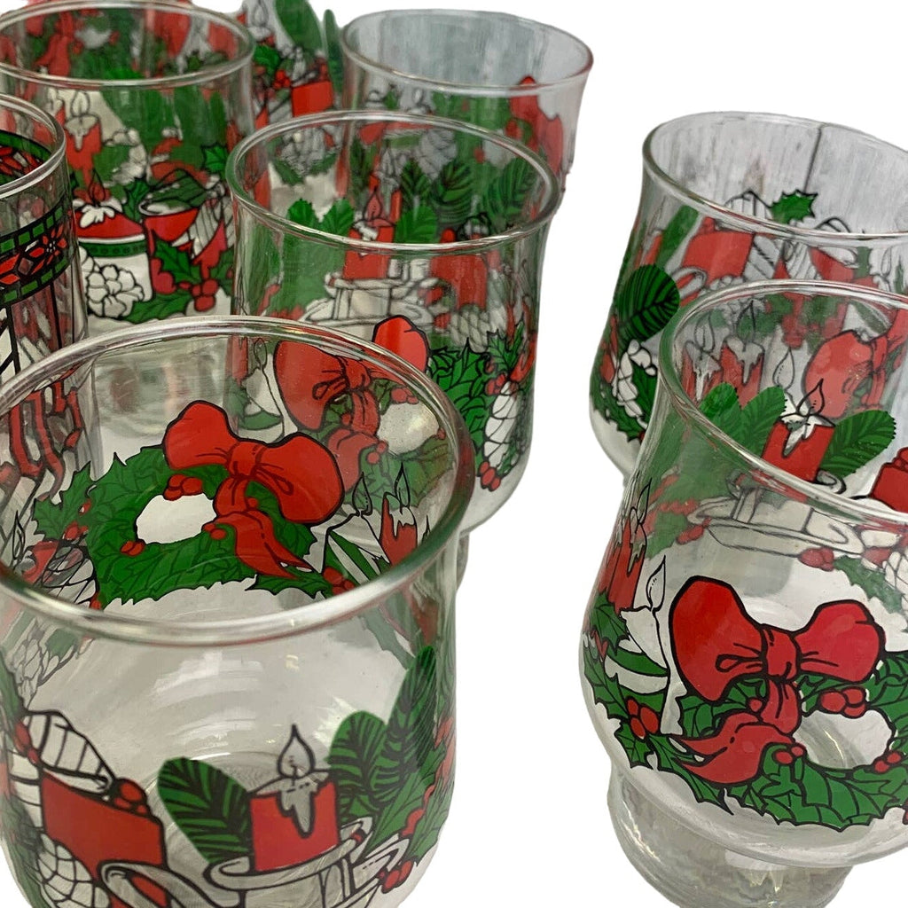 Lot of 11 Vintage Footed Christmas Wreath Candle Seasons Greetings Drink Glasses