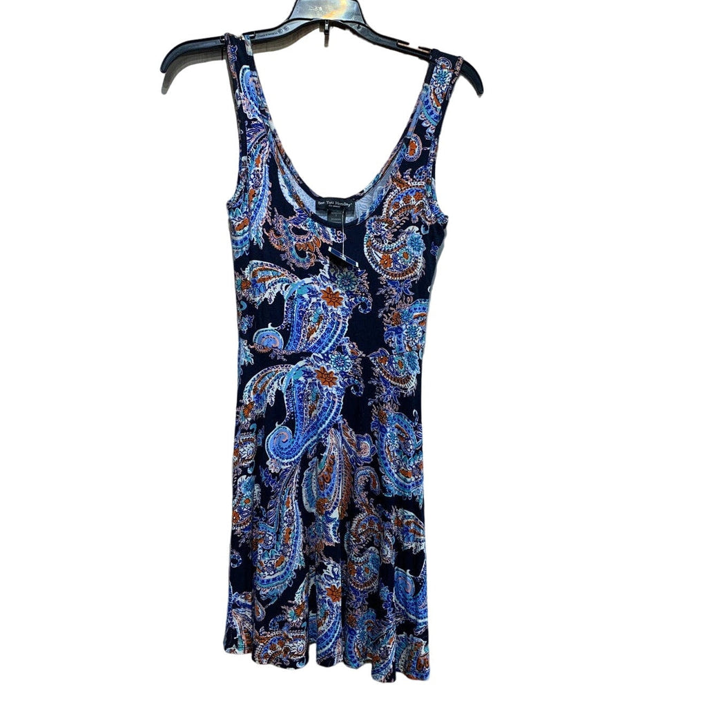 New See You Monday Small Sleeveless Stretchy Fit and Flare Paisley Dress