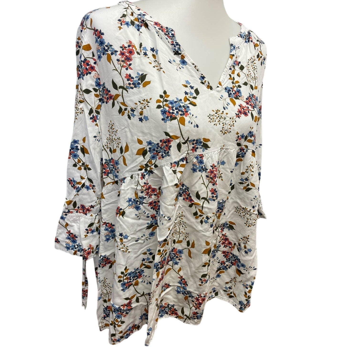 Motherhood Maternity Large 100% Rayon 3/4 Sleeve Flowy Floral Lightweight Blouse