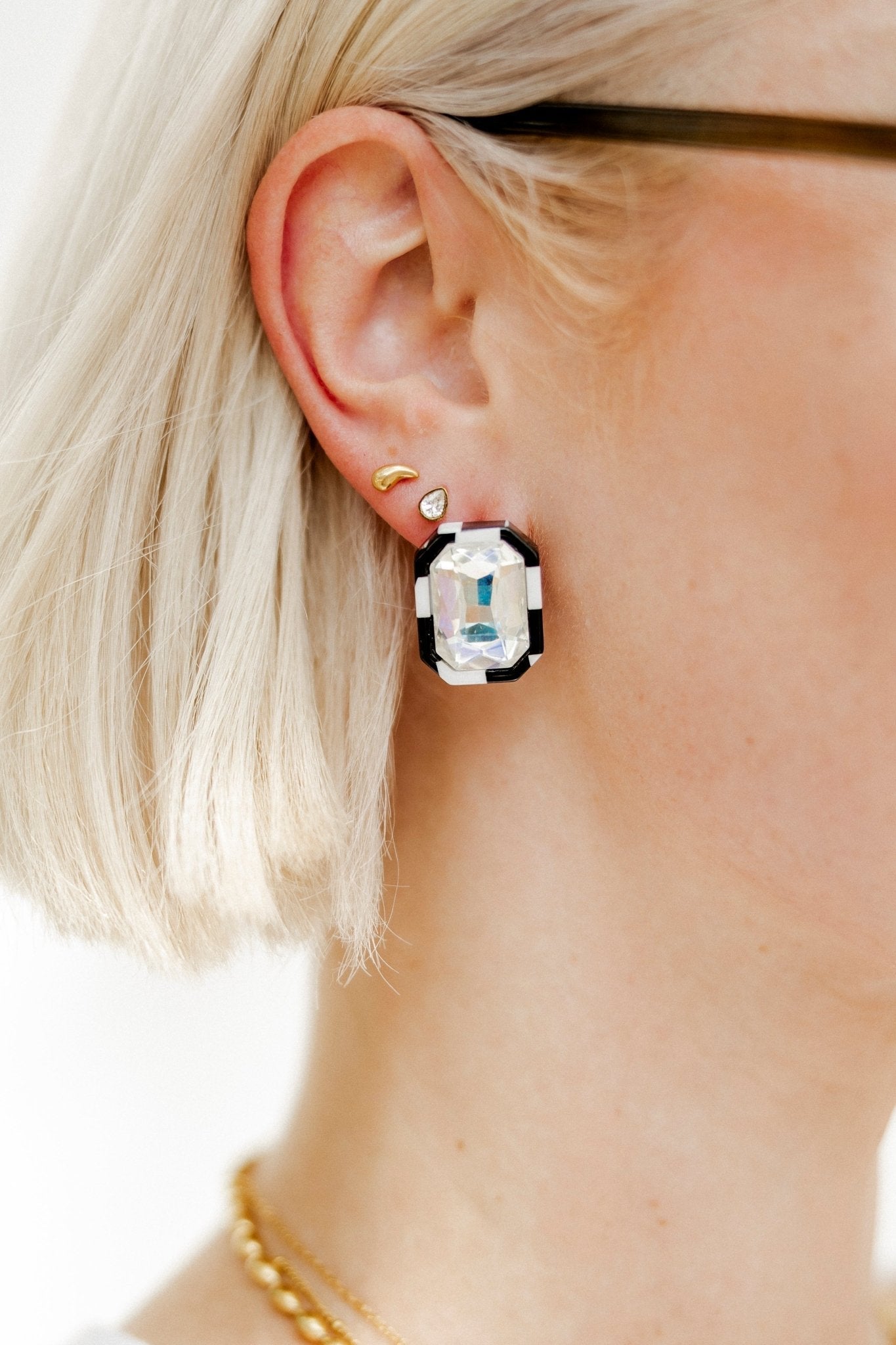 Eva Statement Earring - Black & White