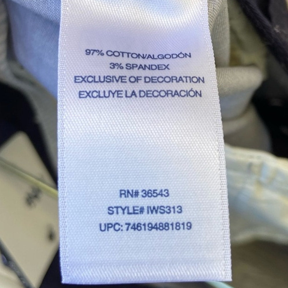 NWT New IZOD Womens Size 12 Navy Blue Cotton Blend Polka Dot Bermuda Short
