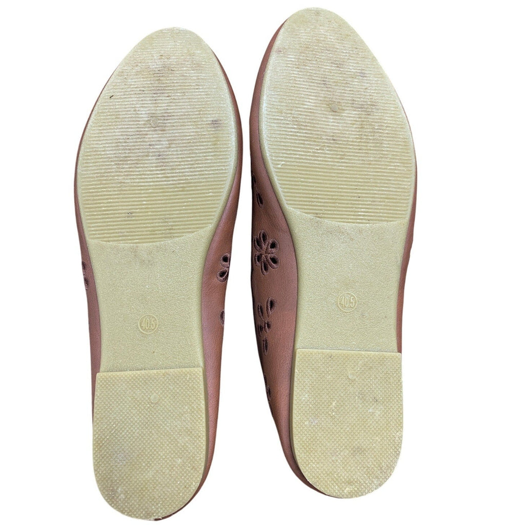 Fracora Womens Size 9.5 Brown Faux Leather Eyelet Flower Ballet Flats Shoes