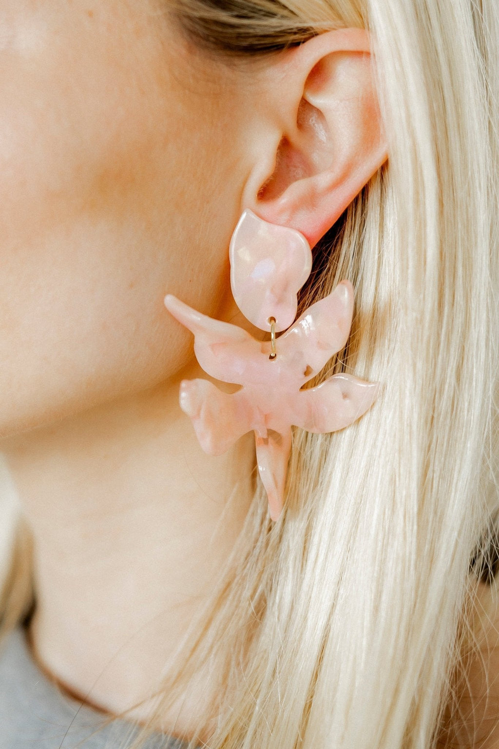 Flora Statement Earrings - Peach Bellini