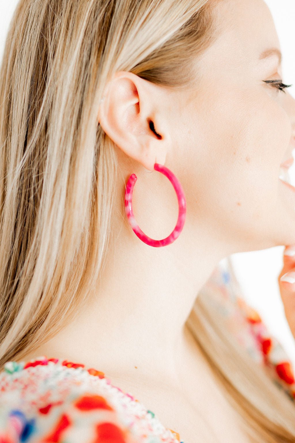 Holly Medium Hoop Earrings - Pink Party Punch