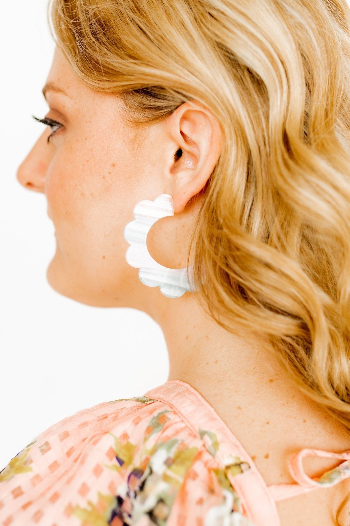 Margo Scallop Hoop Earrings - Purple Stripes