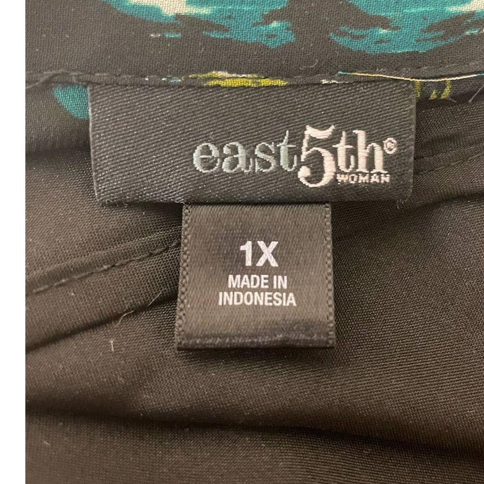 East 5th Woman 1X Double Layer Short Sleeve Sheer Top Over Black Cami Set