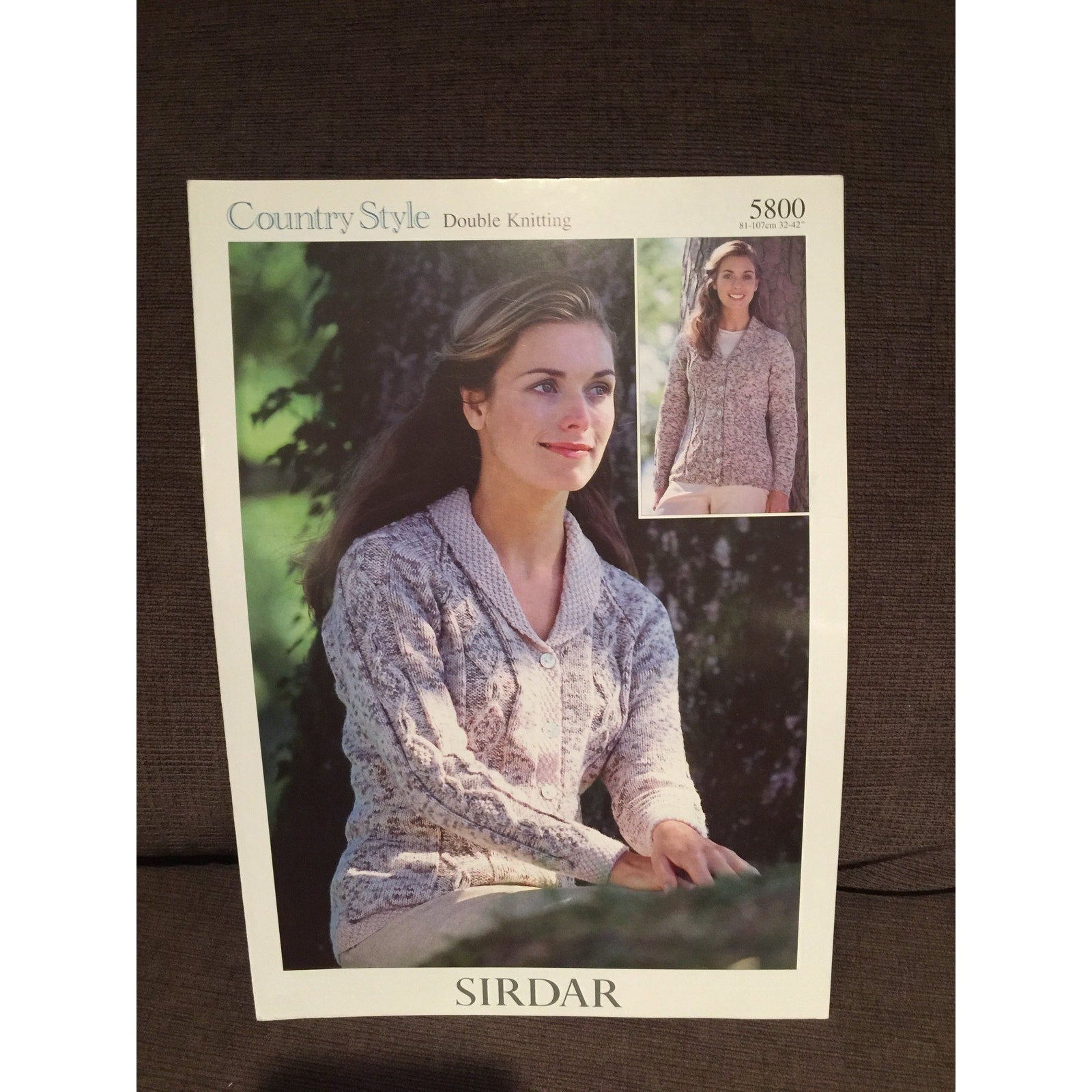 New Sirdar 5800 Country Style Double Knitting Womens Cardigan Sweater Pattern