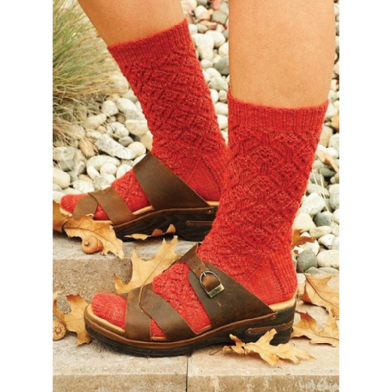 New Fiber Trends AC-47 Acorn Lace Socks Evelyn Clark Knitting Pattern