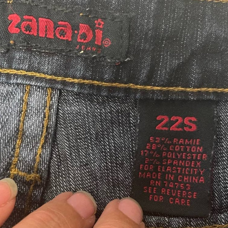Zana-Di Womens Size 22S Short Ramie Cotton Blend Dark Wash Boot Cut Denim Jeans